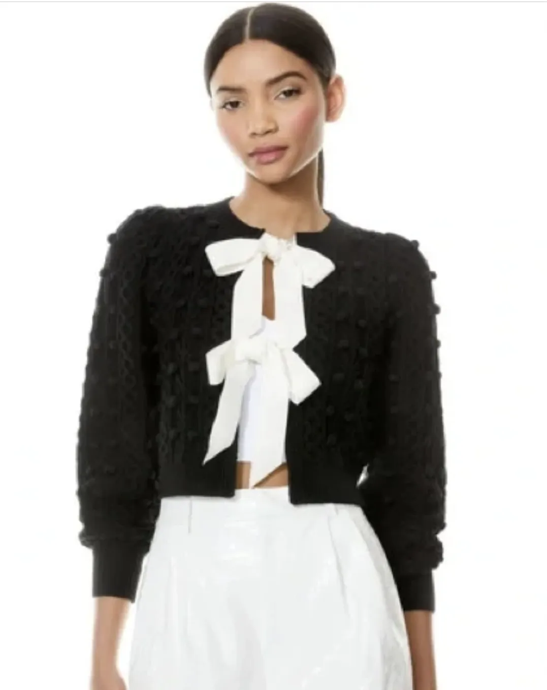 Alice+Olivia  |V-neck & Crew neck