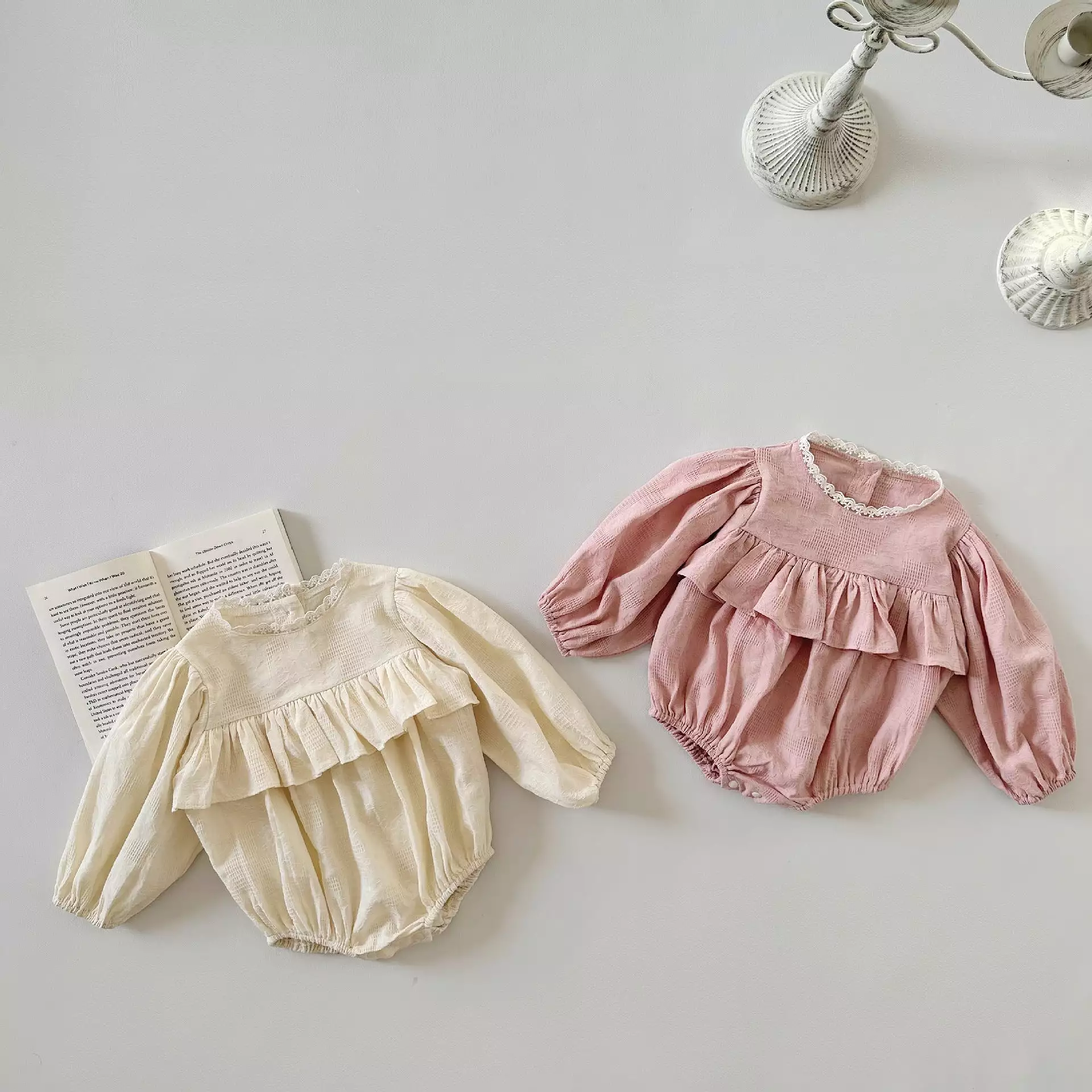 Baby Girls Solid Color Rompers Wholesale 240301112