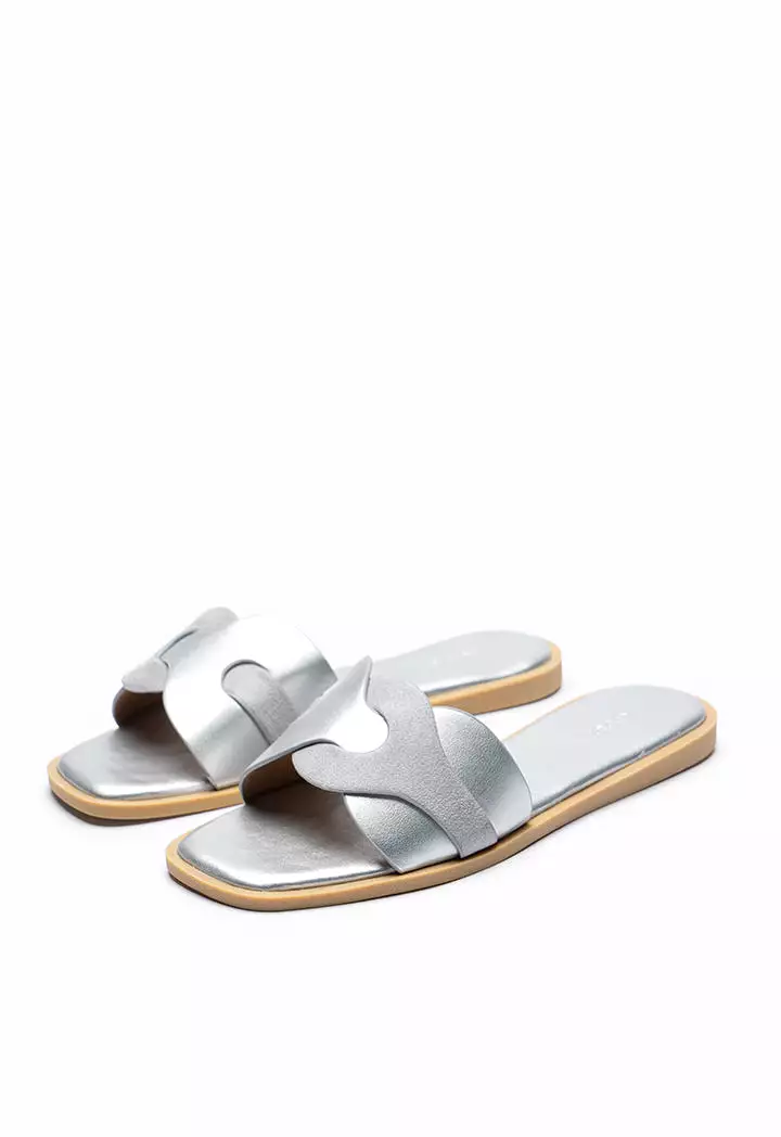 Contrast Inserted Vamp Slip On Sandals