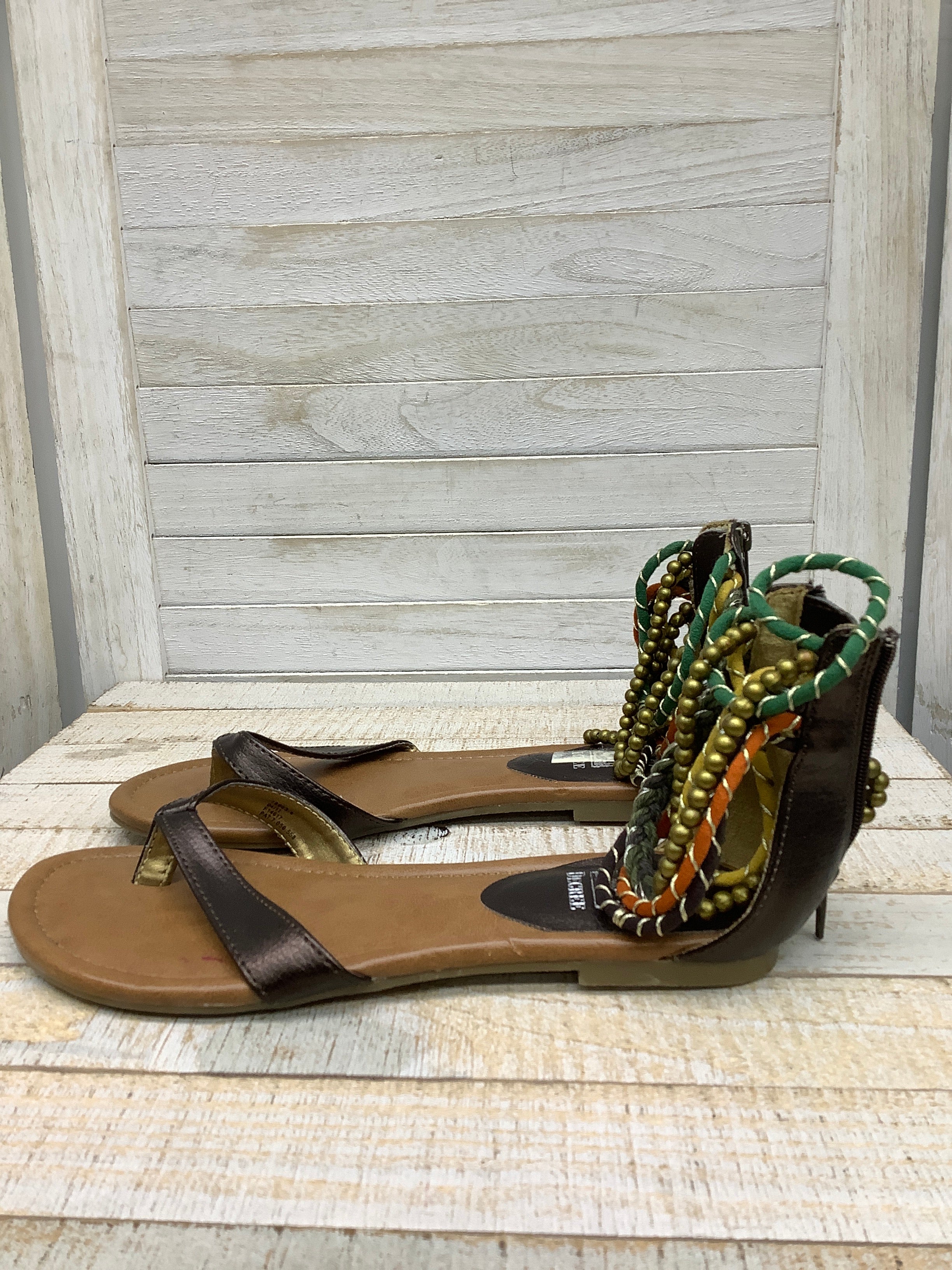 Sandals Flats By Decree  Size: 6.5