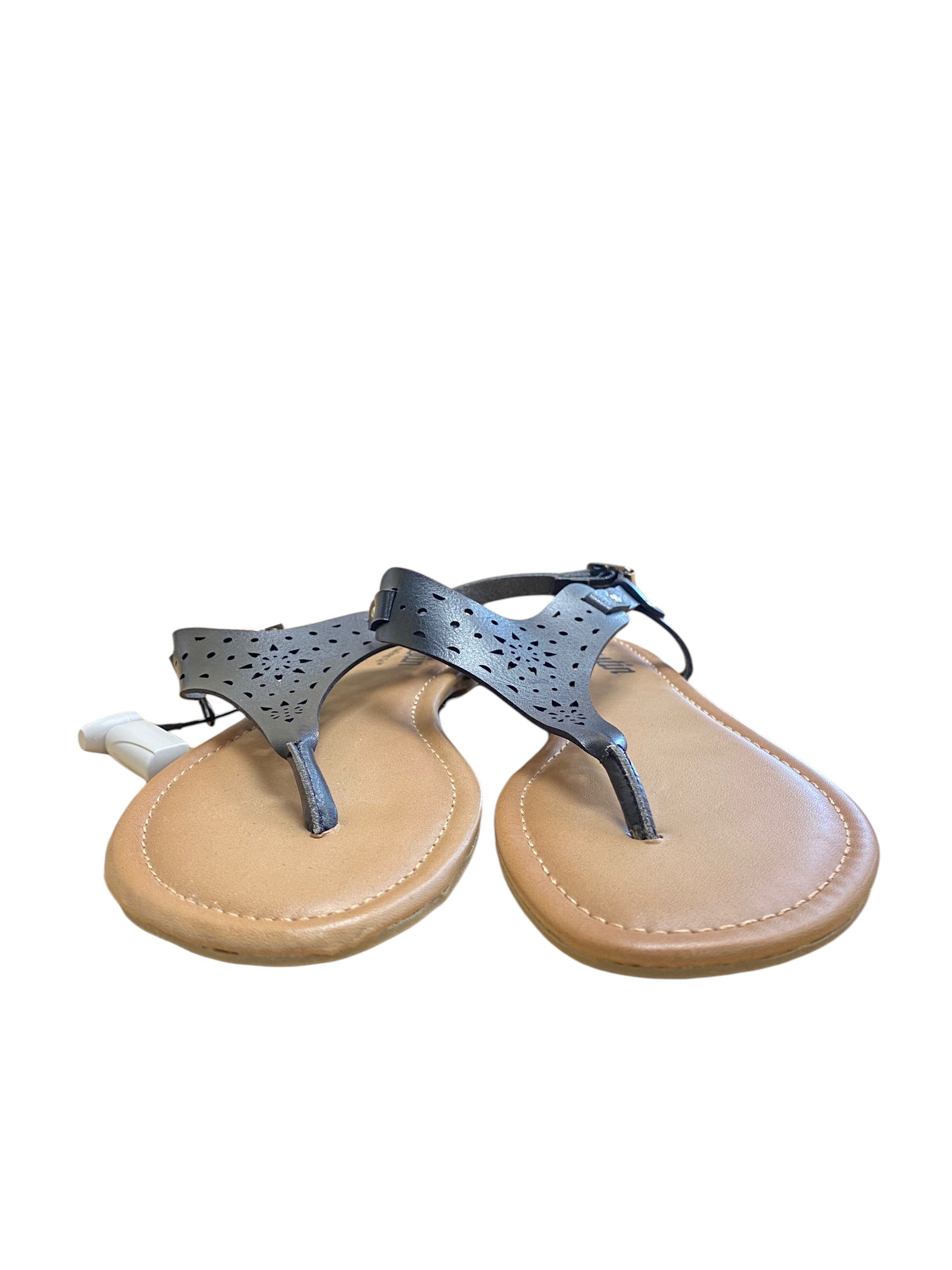 Sandals Flip Flops By Clothes Mentor  Size: 8