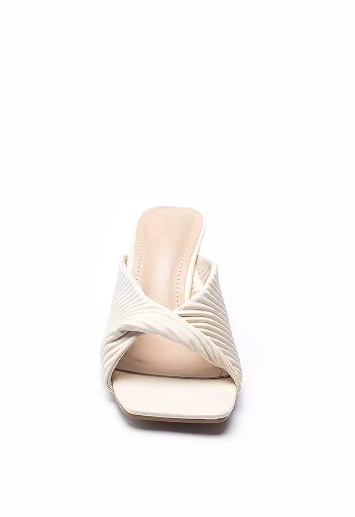 Square Twisted Vamp Slip On Sandals