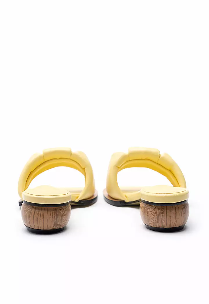 Wide Puffy Padded Band Open Toe Slide Sandals